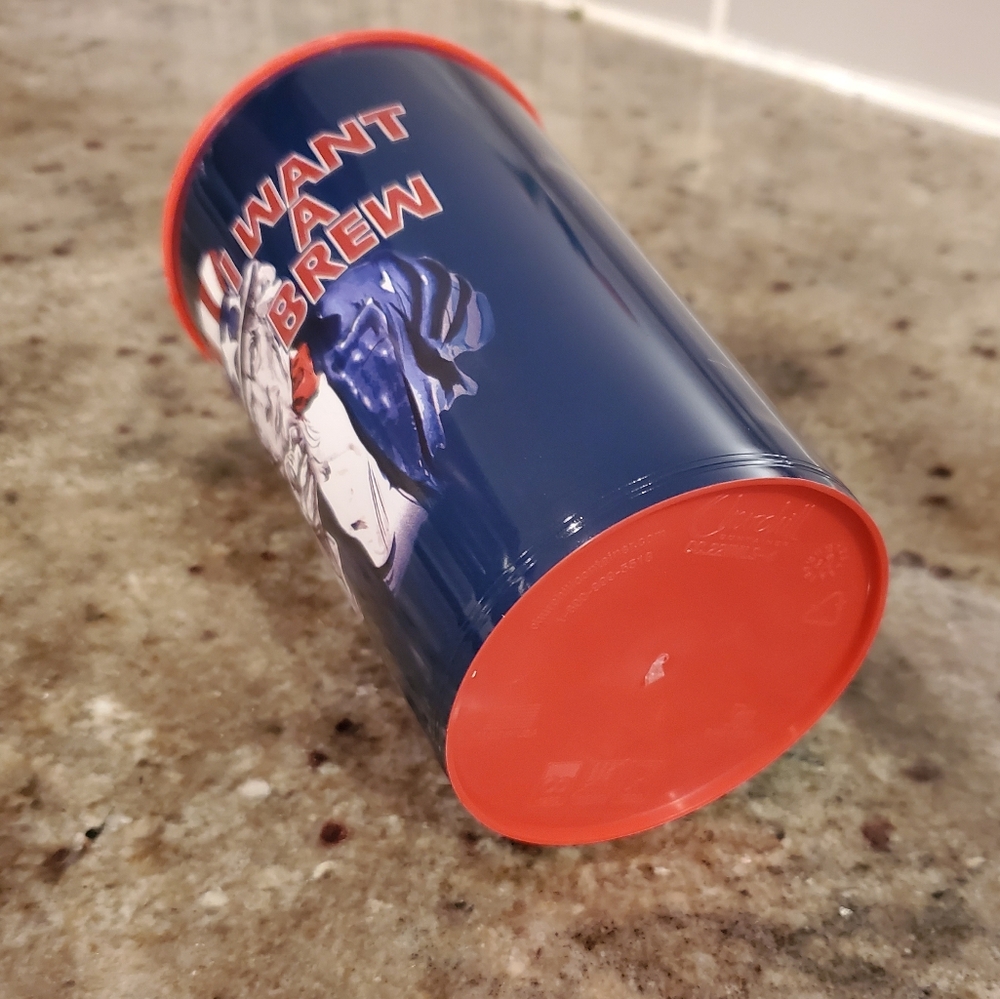 22oz Patriotic Brew Cheers Reusable Plastic Cups, Red, Wht,‎ Blue (2 Cups) - Picture 3 of 10